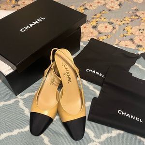 Authentic Chanel Slingback 37.5 Two Tone Beige Black Heels. (Worn twice)